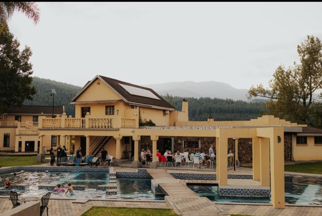 Floreat Riverside Lodge And Spa Sabie Exteriör bild