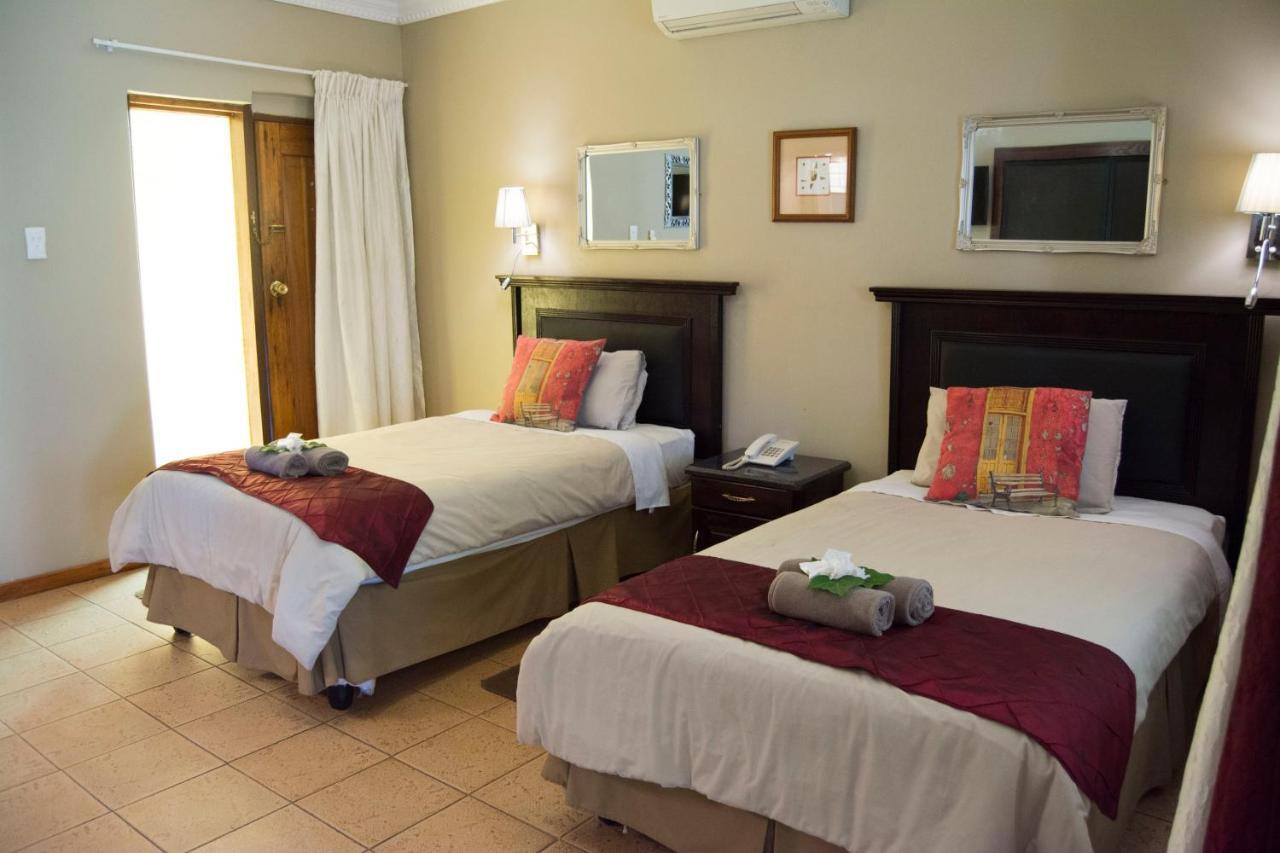 Floreat Riverside Lodge And Spa Sabie Exteriör bild
