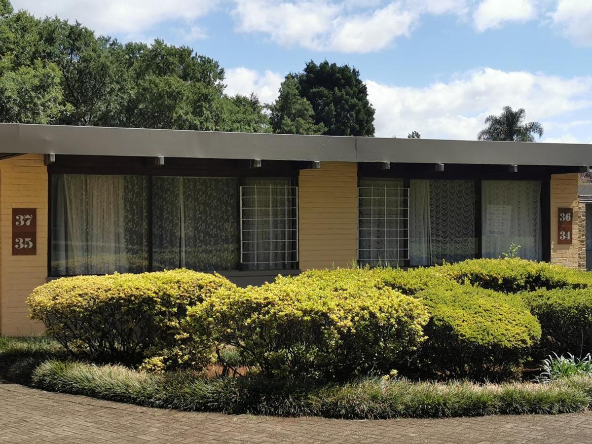 Floreat Riverside Lodge And Spa Sabie Exteriör bild