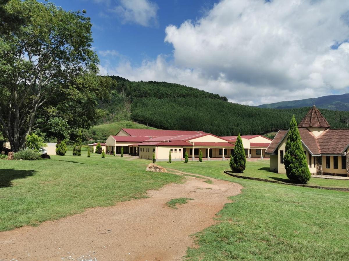 Floreat Riverside Lodge And Spa Sabie Exteriör bild